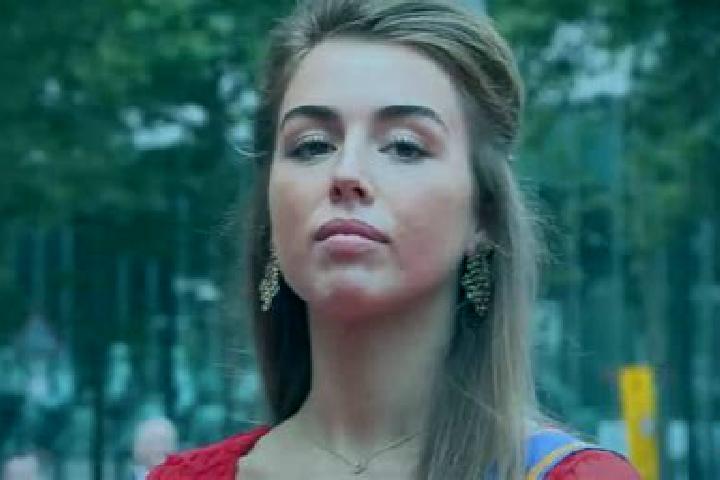 Natalie, 20 — Escort in Hoogstraten, Belgium