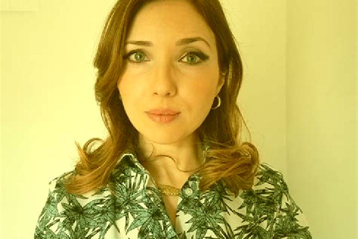 Natalie, 20 — Escort in La Vittoria, Italy