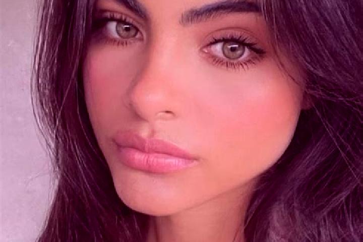 Natalie, 21, a blonde dark-eyed indian companion based in Mendota. Offering Fetish, A-Level, Overnight, 69. Available for incall and outcall, day and evening...