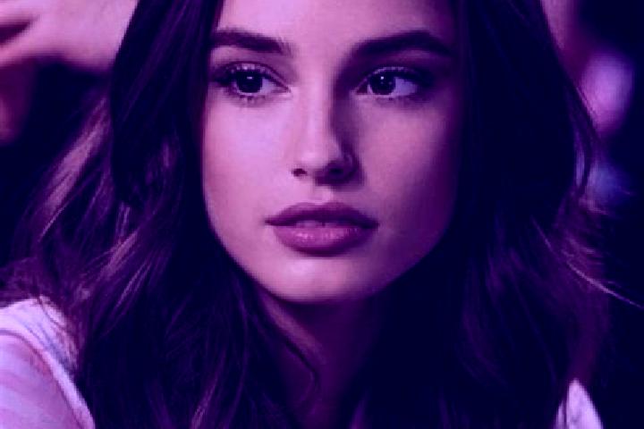 Natalie, 21, a brunette brown-eyed indian companion based in Zoloti Prudy. Offering Prostate Massage, Girlfriend Experience, BDSM. Available for incall and o...