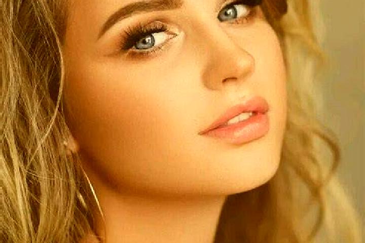 Natalie, 21, a dark blonde blue-eyed middle eastern companion based in Lewobelek. Offering Couples, Party Girl, 69, Striptease, CIM. Available for incall and...