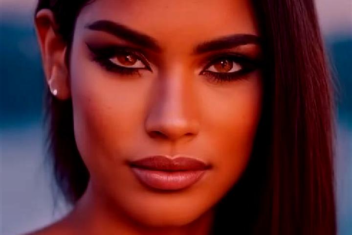 Natalie, 21, a red brown-eyed latina companion based in Morrope. Offering Erotic Massage, Massage, Deep French Kissing, Couples, Overnight. Available for inc...