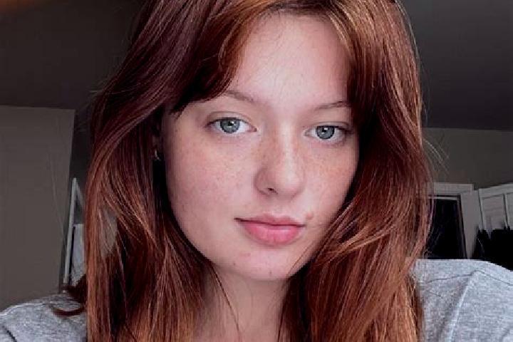 Natalie, 21, a red dark-eyed european companion based in Jinbi. Offering OWO, CIM, Deep French Kissing, Couples. Available for incall and outcall, overnight ...