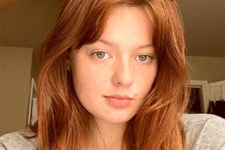 Natalie, 21, a red grey-eyed mixed companion based in Betim. Offering Striptease, Fetish, OWO, Duos, Deep French Kissing. Available for incall and outcall, d...