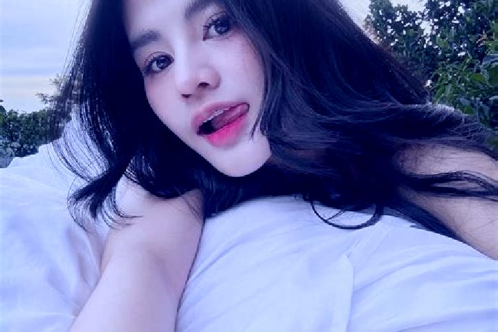 Natalie, 21 — Escort in Cheung Prey, Cambodia