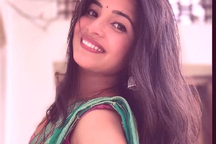 Natalie, 21 — Escort in Handia, India