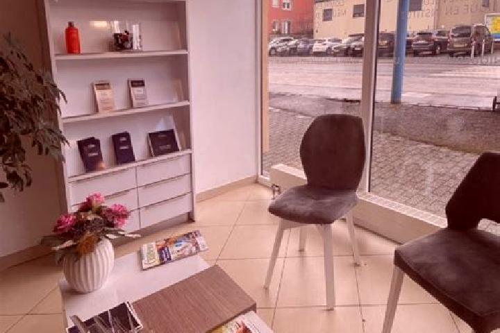 Natalie, 21 — Escort in Niederfeulen, Luxembourg