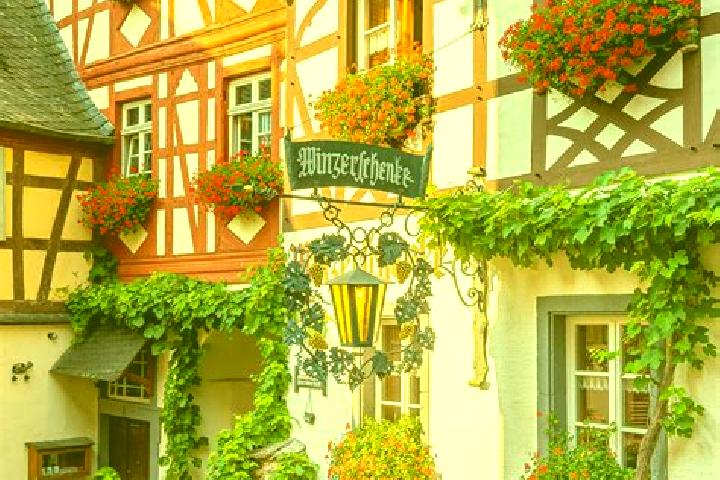 Natalie, 21 — Escort in Oberdurenbach, Germany