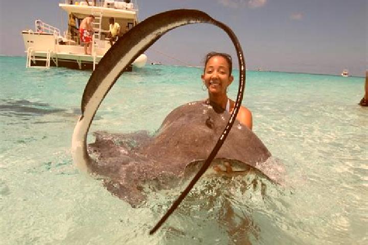 Natalie, 21 — Escort in Old Man Bay, Cayman Islands