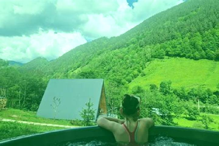 Natalie, 21 — Escort in Rau Sadului, Romania