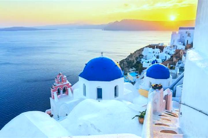 Natalie, 21 — Escort in Tropaia, Greece
