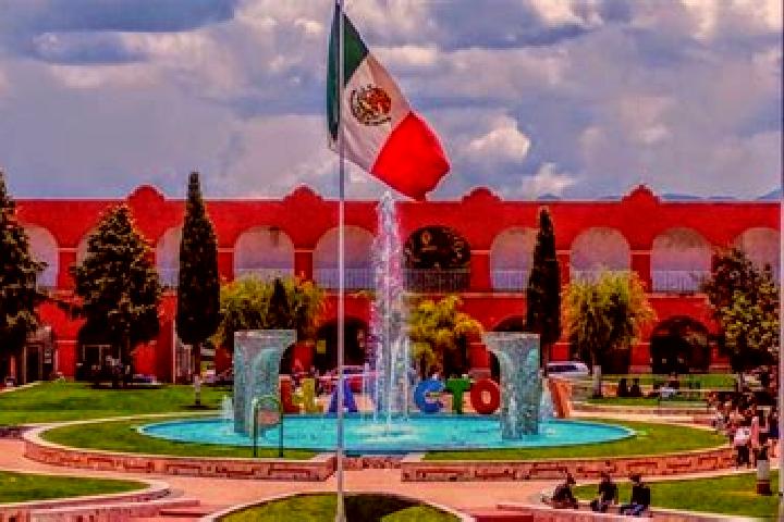 Natalie, 21 — Escort in Turcio Segunda Seccion, Mexico