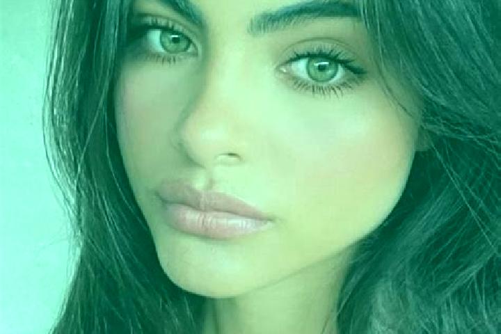 Natalie, 22, a brunette green-eyed middle eastern companion based in Dogarmo. Offering Erotic Massage, Striptease, Party Girl. Available for incall and outca...