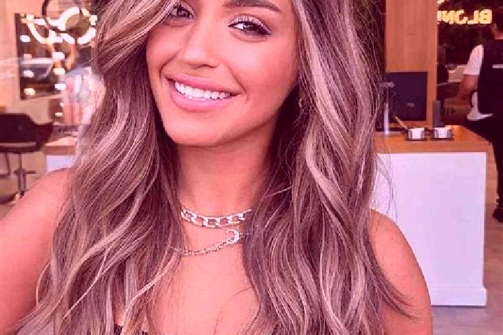 Natalie, 22, a dark blonde brown-eyed indian companion based in Vlasatice. Offering 69, OWO, BDSM, Massage, Roleplay. Available for incall and outcall, overn...