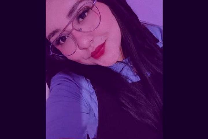 Natalie, 22 — Escort in Hernandez, Argentina