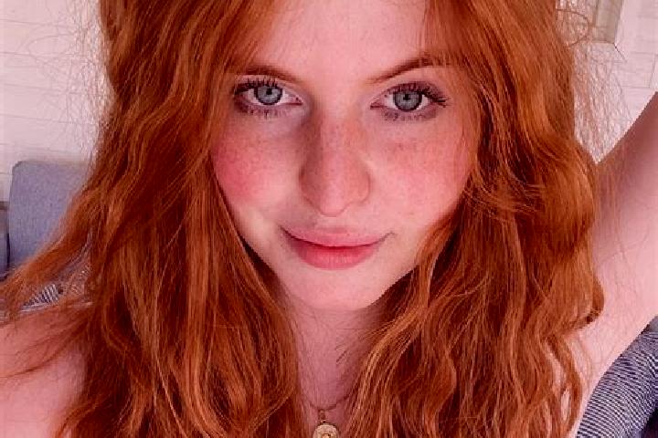 Natalie, 22 — Escort in Redhead, Australia