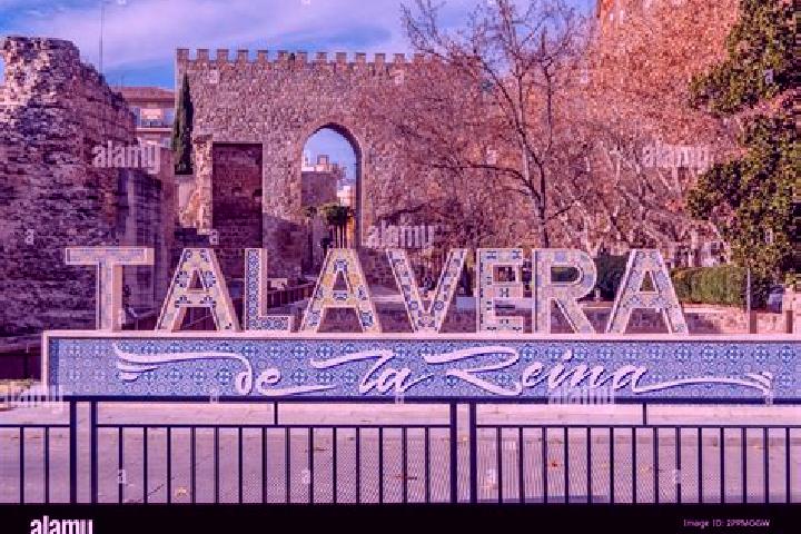 Natalie, 22 — Escort in Villanueva de la Reina, Spain