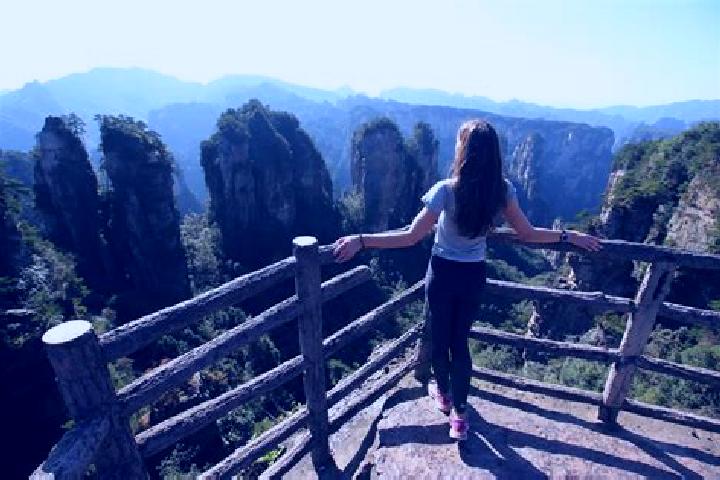 Natalie, 22 — Escort in Zhangjiaji, China
