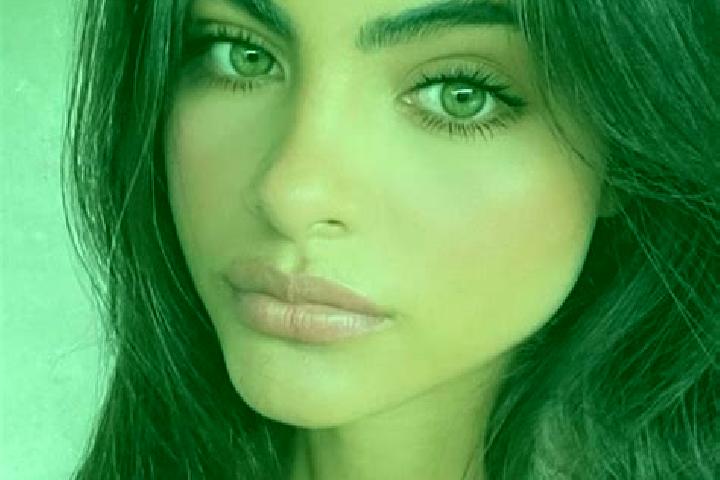 Natalie, 23, a auburn dark-eyed european companion based in Viddalba. Offering 69, Girlfriend Experience, Prostate Massage. Available for incall and outcall,...