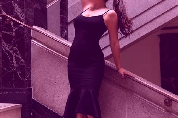 Natalie, 23, a brunette amber-eyed latina companion based in Battifollo. Offering Party Girl, A-Level, Tantra, Dinner Date, 69. Available for incall and outc...