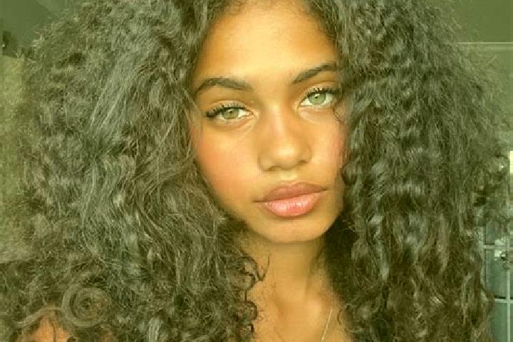 Natalie, 23, a red blue-eyed ebony companion based in Ghawr al Mazra ah. Offering Travel Companion, Dinner Date, Party Girl. Available for incall and outcall...