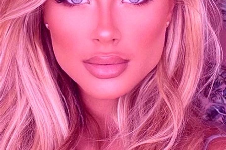 Natalie, 23, a red blue-eyed latina companion based in Camerata Nuova. Offering 69, GFE, Couples. Available for incall and outcall, overnight bookings availa...
