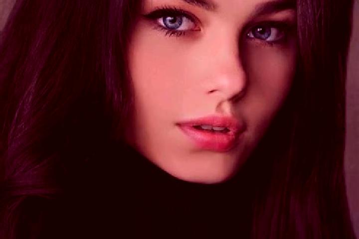 Natalie, 23, a red grey-eyed slavic companion based in Colonia Wenceslao Labra. Offering CIM, Massage, Dinner Date, BDSM. Available for incall and outcall, o...