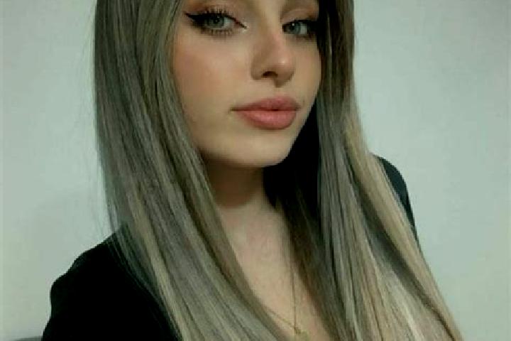 Natalie, 23 — Escort in Bari Kola, Iran