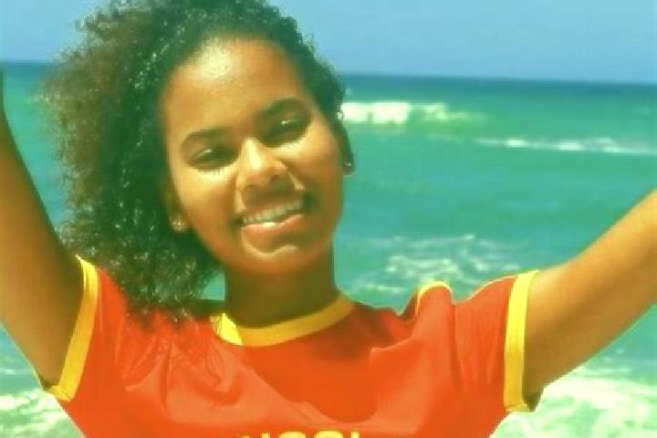 Natalie, 23 — Escort in Chinhama, Angola