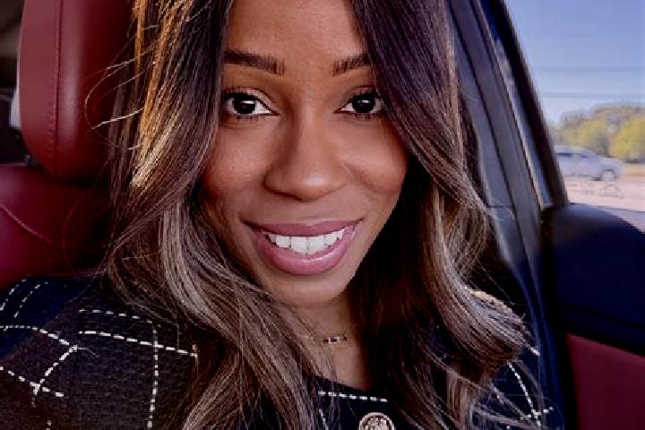 Natalie, 23 — Escort in Ellisville, United States