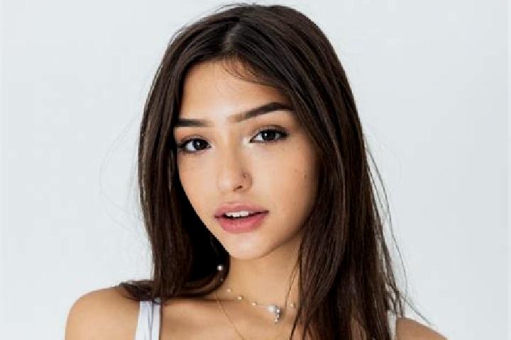 Natalie, 23 — Escort in Tekeli, Kazakhstan
