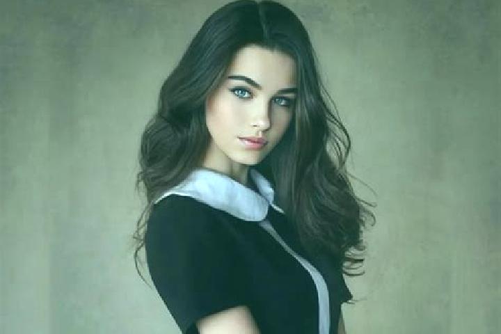 Natalie, 24, a brunette grey-eyed slavic companion based in Capitan Loreto. Offering Deep French Kissing, 69, Domination, Roleplay, Party Girl. Available for...