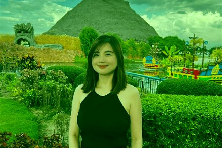 Natalie, 24 — Escort in Bonak, Indonesia