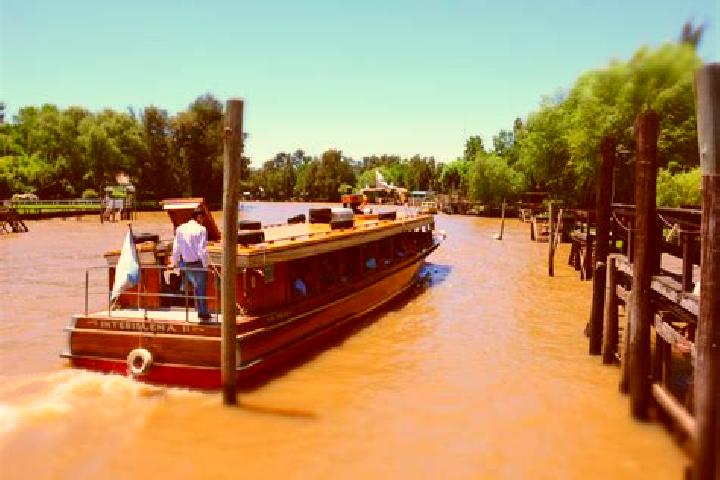 Natalie, 24 — Escort in Delta del Tigre, Uruguay