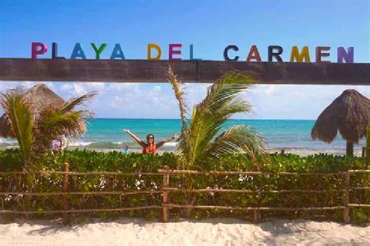 Natalie, 24 — Escort in Laguna del Carmen, Mexico
