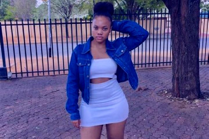 Natalie, 24 — Escort in Mkhuhlu, South Africa
