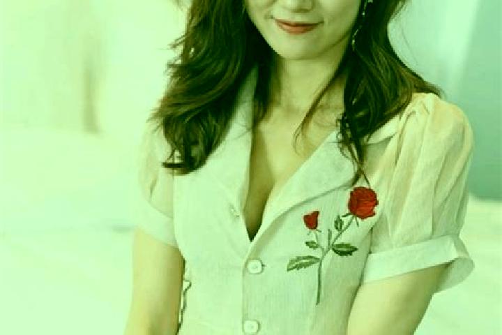 Natalie, 24 — Escort in Yingtan, China