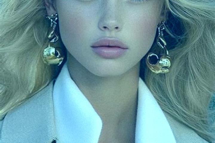 Natalie, 25, a blonde grey-eyed mixed companion based in Pamekaran. Offering OWO, CIM. Available for incall and outcall, day and evening dates.