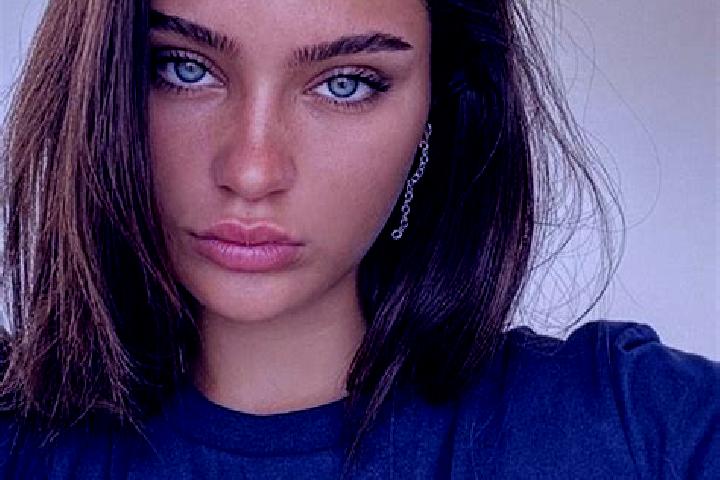 Natalie, 25, a brunette blue-eyed latina companion based in Rujm ash Shami al Gharbi. Offering Striptease, A-Level, Massage, CIM. Available for incall and ou...