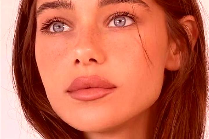 Natalie, 25, a brunette grey-eyed latina companion based in Hoeganaes. Offering Roleplay, Tantra, Travel Companion. Available for incall and outcall, overnig...
