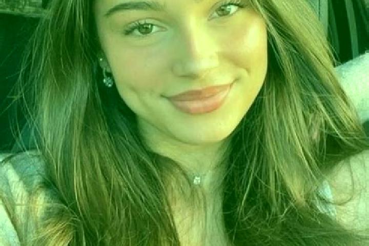 Natalie, 25, a chestnut hazel-eyed caucasian companion based in Zgornja Kungota. Offering Overnight, Party Girl, Deep French Kissing, Girlfriend Experience, ...