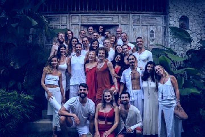 Natalie, 25, a red dark-eyed mediterranean companion based in Aobadai. Offering Roleplay, Tantra, Overnight. Available for incall and outcall, day and evenin...