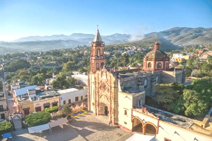 Natalie, 25 — Escort in Atongo, Mexico