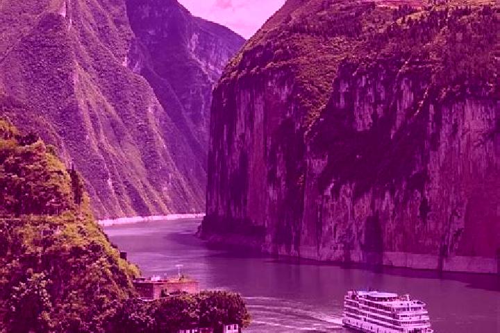 Natalie, 25 — Escort in Qutang, China