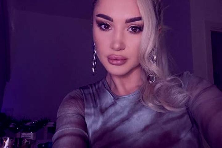 Natalie, 26, a black grey-eyed caucasian companion based in Vaiden. Offering Tantra, Domination, Travel Companion, GFE, Dinner Date. Available for incall and...
