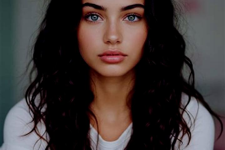 Natalie, 26, a brunette amber-eyed mediterranean companion based in Zuolong. Offering GFE, Duos, Overnight, Tantra. Available for incall and outcall, overnig...