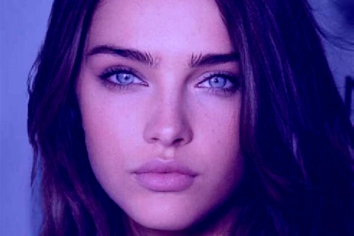 Natalie, 26, a brunette blue-eyed caucasian companion based in Bay. Offering Roleplay, CIM, BDSM. Available for incall and outcall, overnight bookings availa...