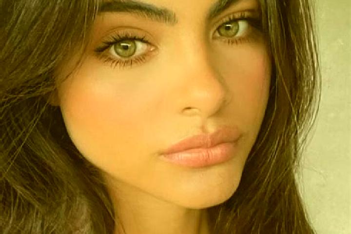 Natalie, 26, a brunette dark-eyed middle eastern companion based in Alba-la-Romaine. Offering 69, BDSM, Fetish, Erotic Massage. Available for incall and outc...