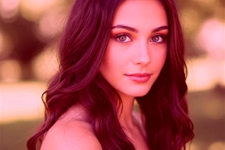 Natalie, 26, a brunette hazel-eyed caucasian companion based in Nijrees. Offering CIM, Deep French Kissing, Domination. Available for incall and outcall, day...