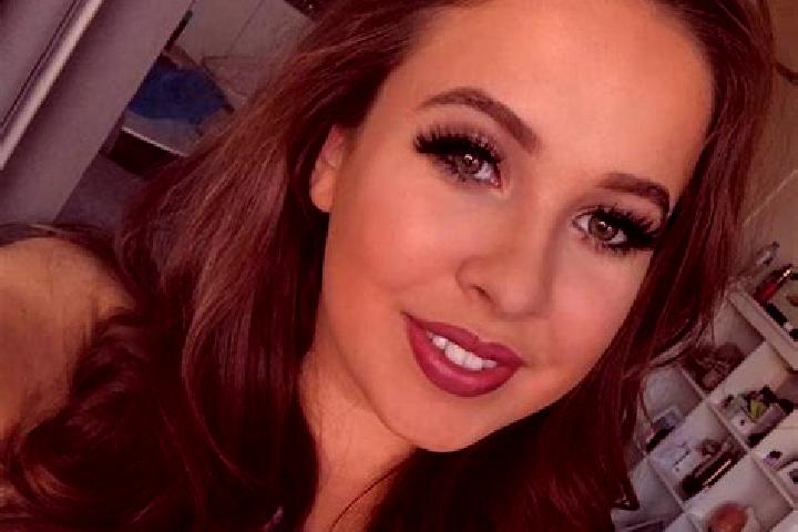 Natalie, 26, a red grey-eyed european companion based in Milperra. Offering Domination, Dinner Date, Deep French Kissing, Fetish. Available for incall and ou...